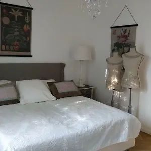 Namelos , München Deutschland